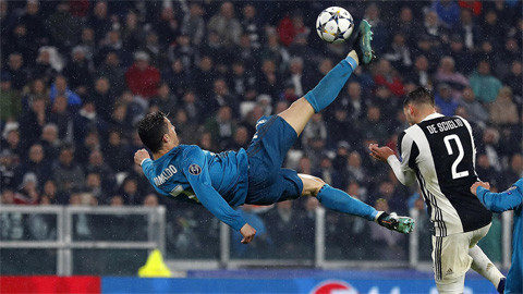 Siêu phẩm của Ronaldo giành giải bàn thắng đẹp nhất mùa