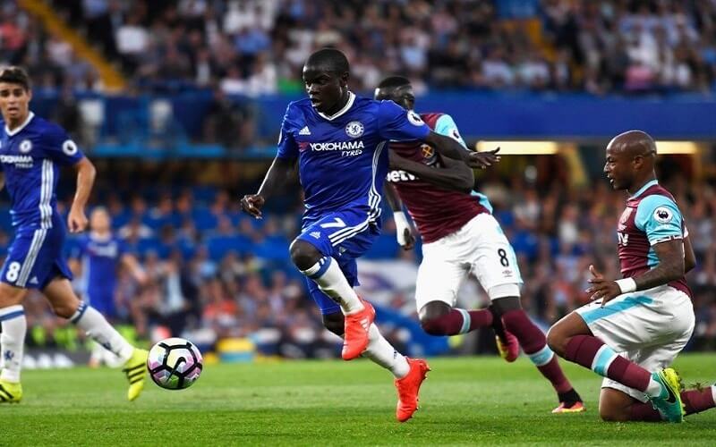 Tiền vệ con thoi là gì? Những tiền vệ con thoi xuất sắc nhất